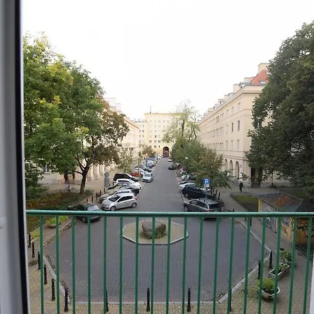 Elegant Promenade Daire