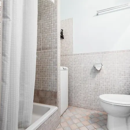 Elegant Promenade Daire *